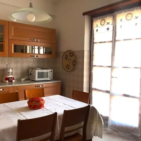 Casa Mariano Iv Apartment *